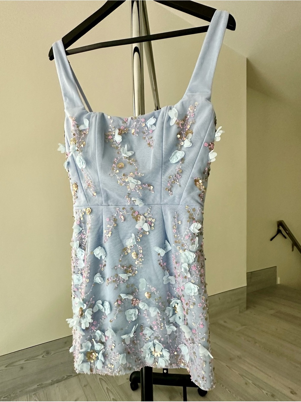 Oh Polly Briar Mini Dress Sky Blue floral embellishment Sz 4 NWT - Picture 7 of 10